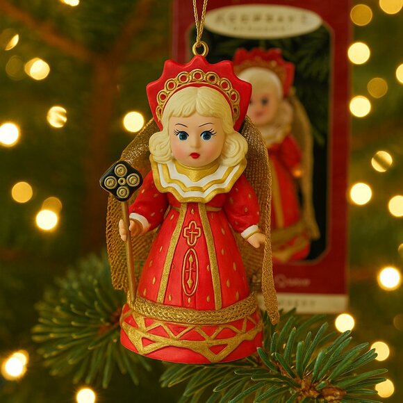 Hallmark Keepsake Ornament 1999 Red Queen Madame Alexander #4 Alice Wonderland - Picture 1 of 9